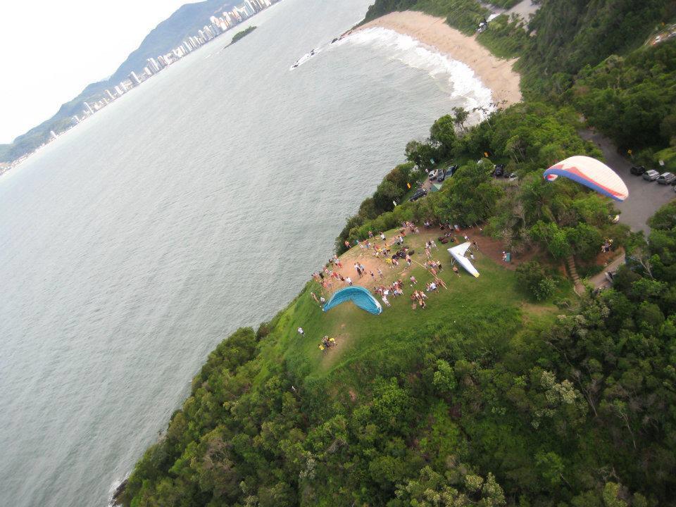 Praia Dos Amores Hotel